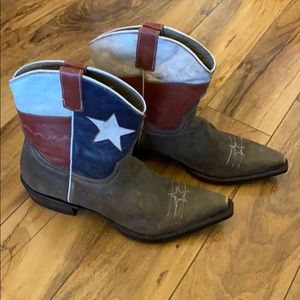 Roper Texas Star Western Ankle Boots